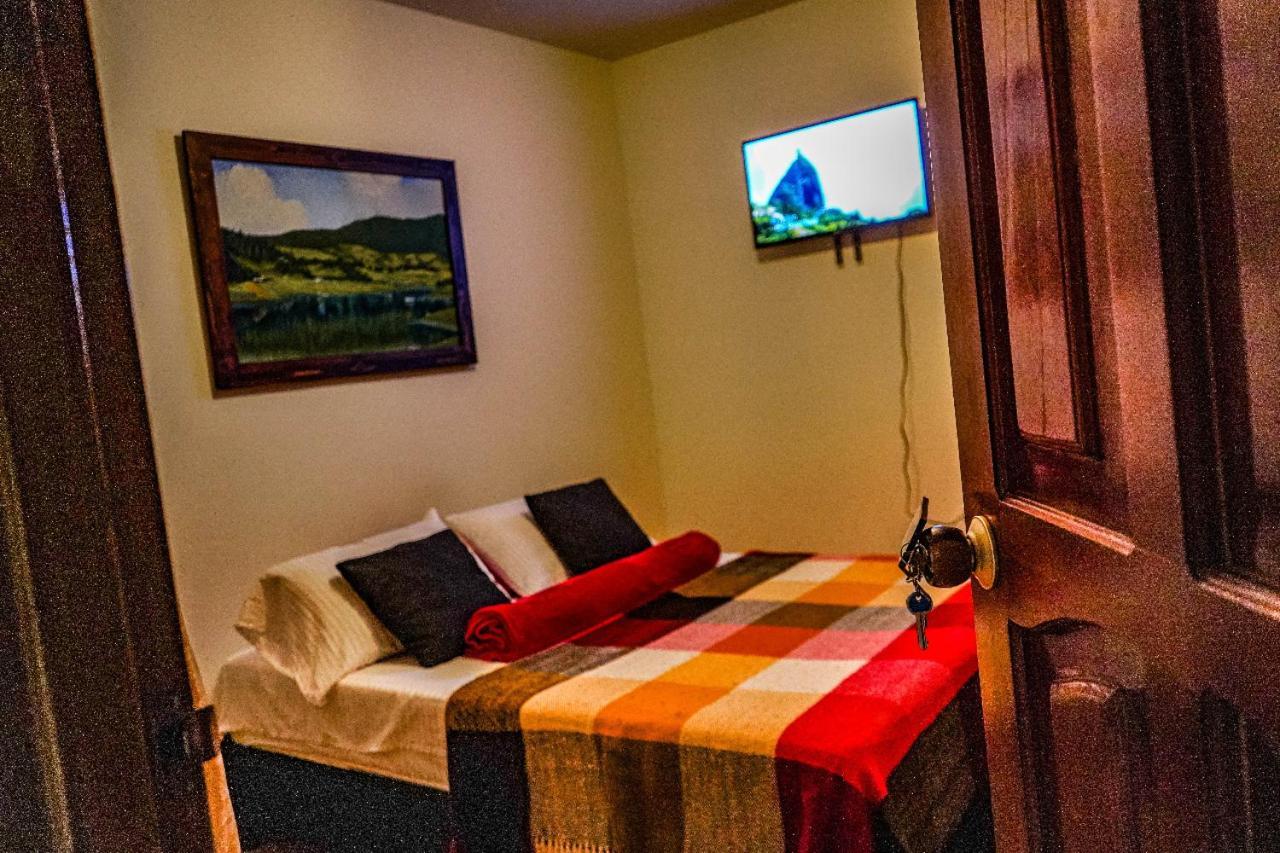 Guatapé Casa Pastora Coworking Bed & Breakfast エクステリア 写真